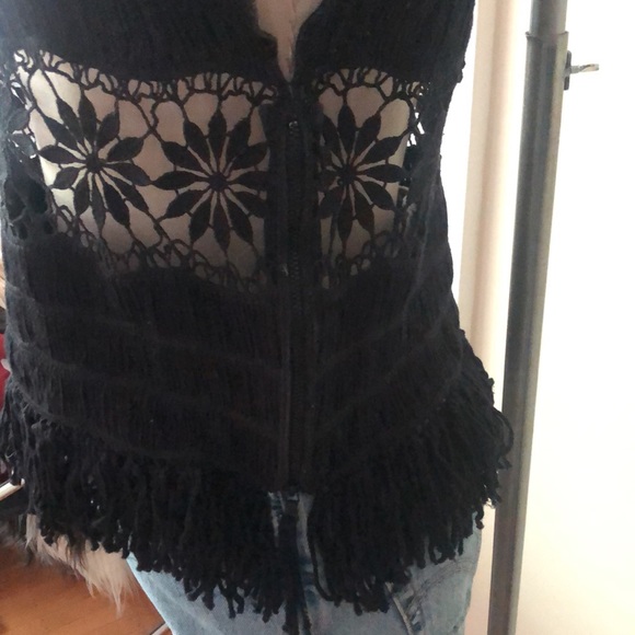 Alice and Olivia crochet sleeveless top sz XS - Picture 6 of 8